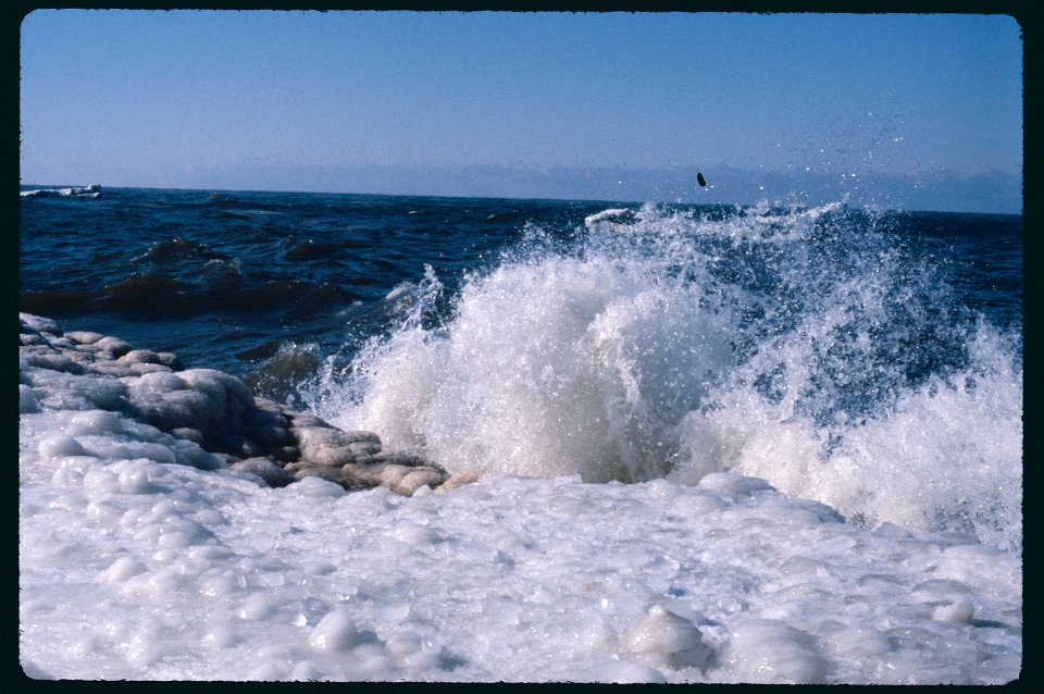 Water over ice 1980